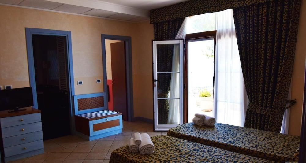 Hotel Residenza Del Golfo Praia a Mare Bagian luar foto