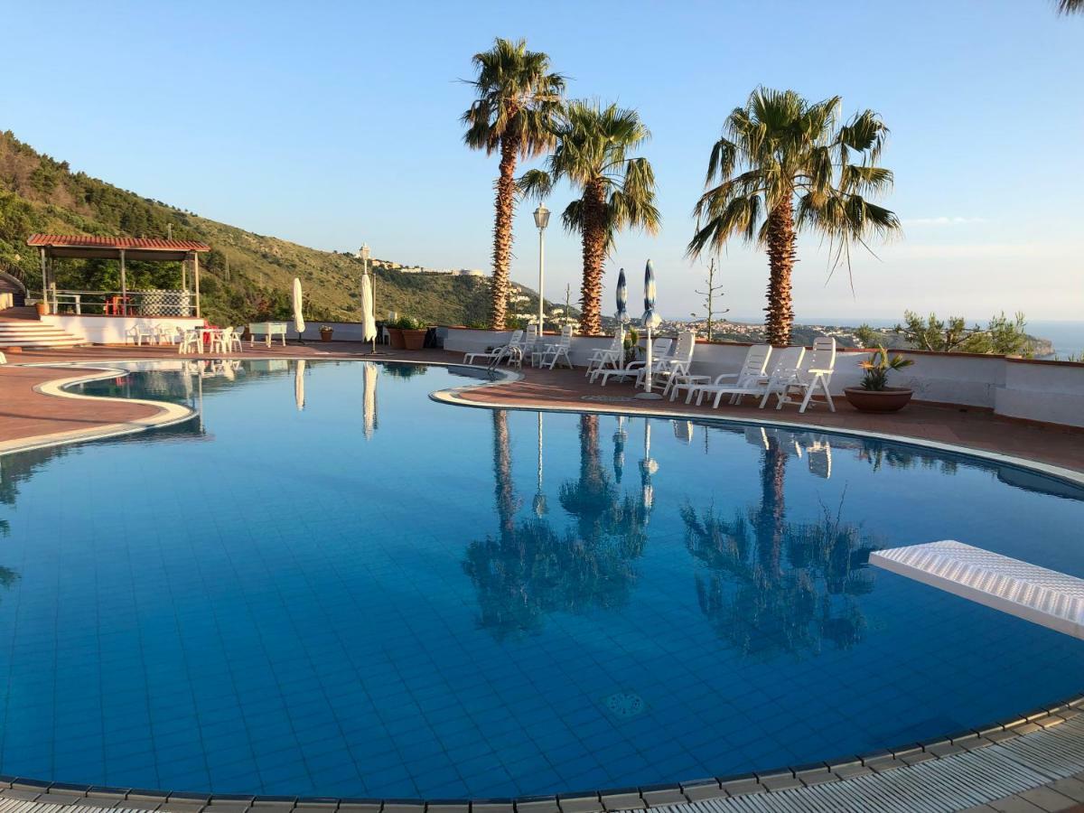 Hotel Residenza Del Golfo Praia a Mare Bagian luar foto